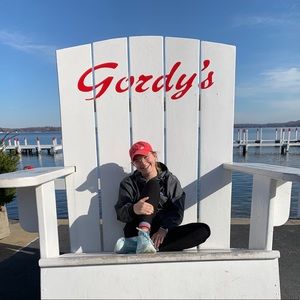 Meet your Posher, Morgan